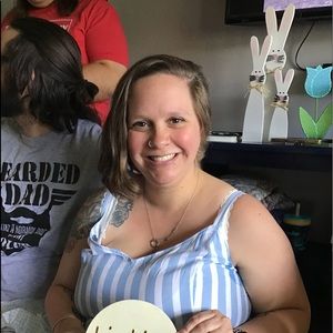 Meet your Posher, Ashley